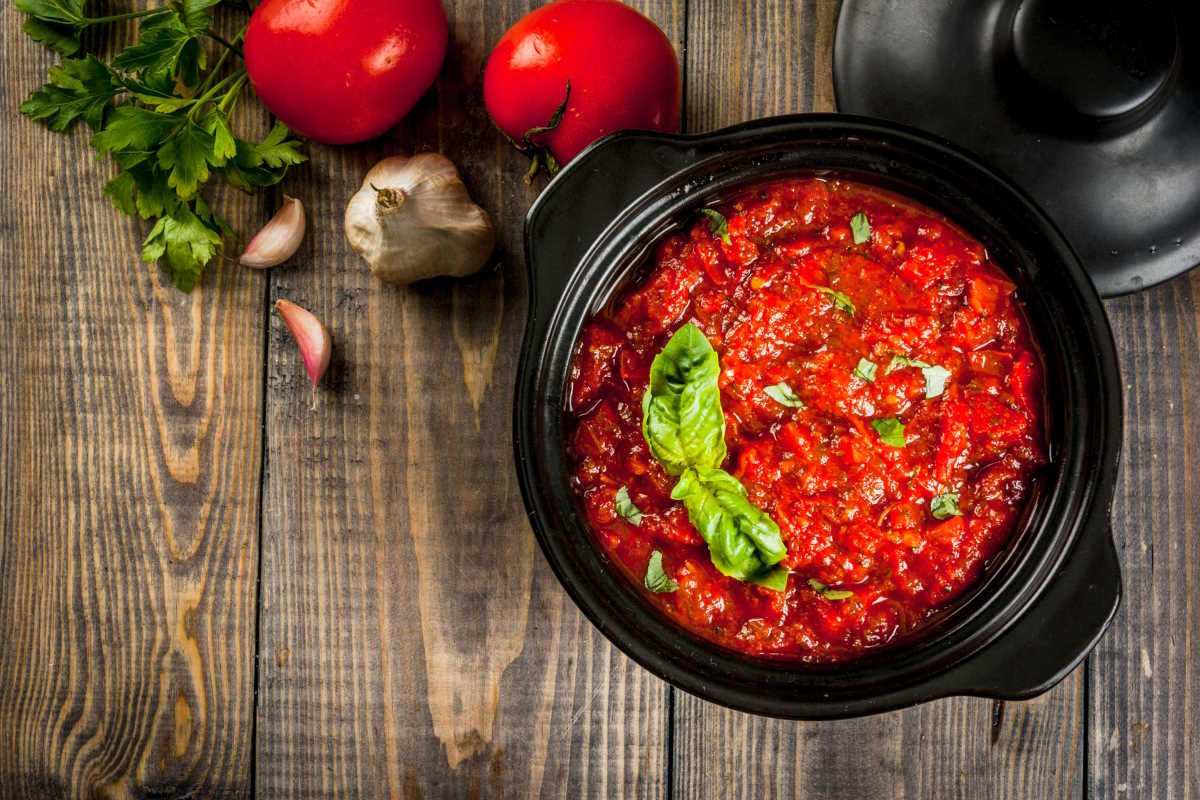 Making your own Marinara Vegan Pasta Sauce