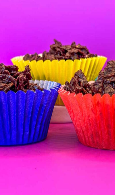 Cornflake Cakes with Golden Syrup and Vegan Chocolate