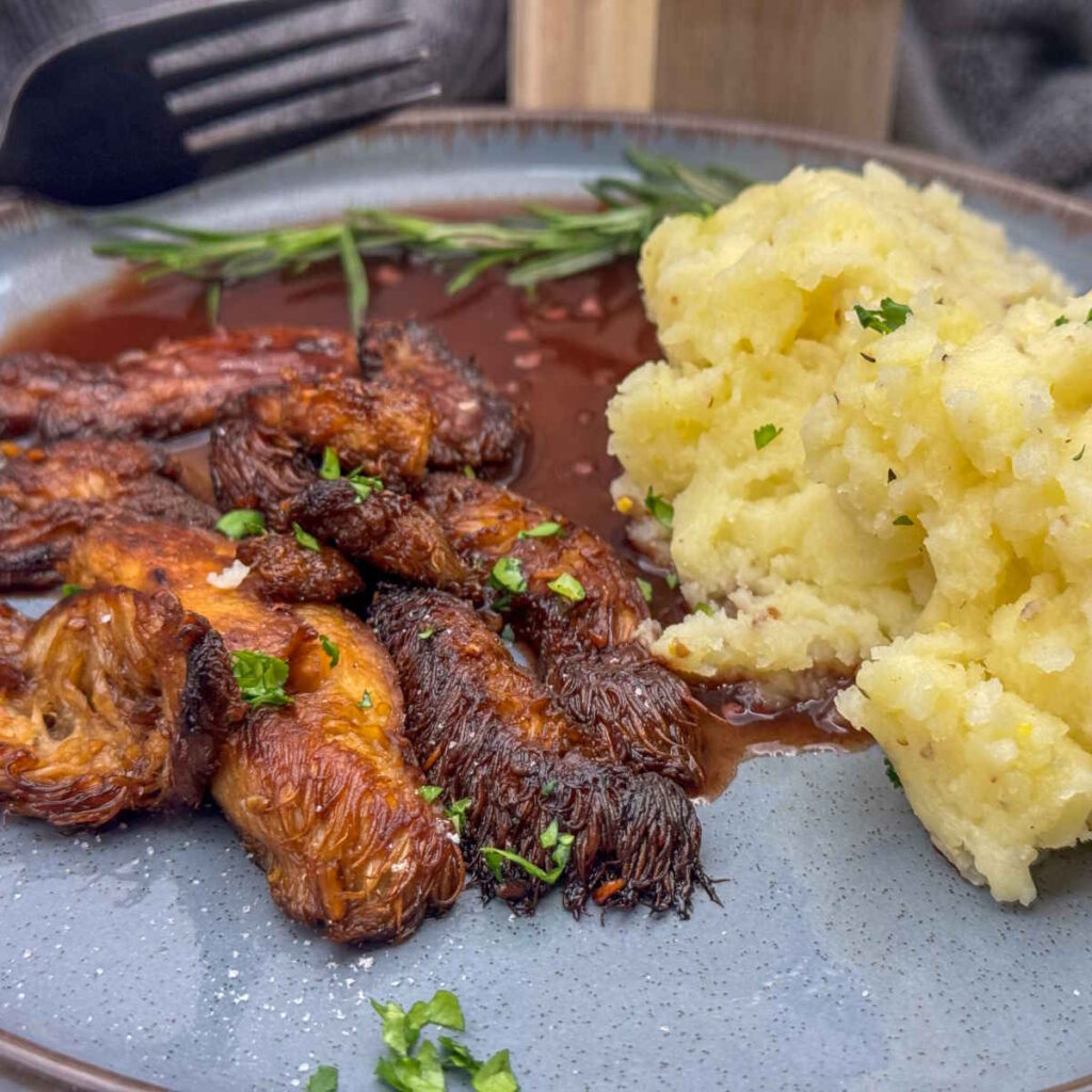 Vegan Dinner Recipe for Pan Fried Lions Mane Mushroom - Easy Vegan Grub